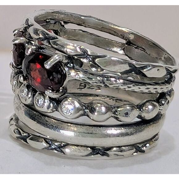 Sundance Catalog Sterling Silver Garnet Diamond All Together Ring Size 5 Israel - Picture 2 of 9